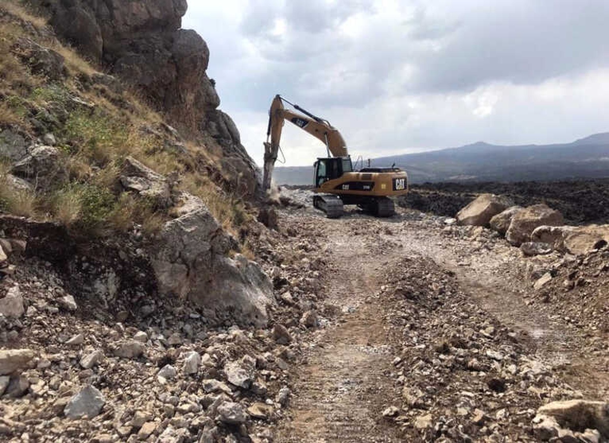 Çaldıran\'da Yol Çalışması Tamamlandı