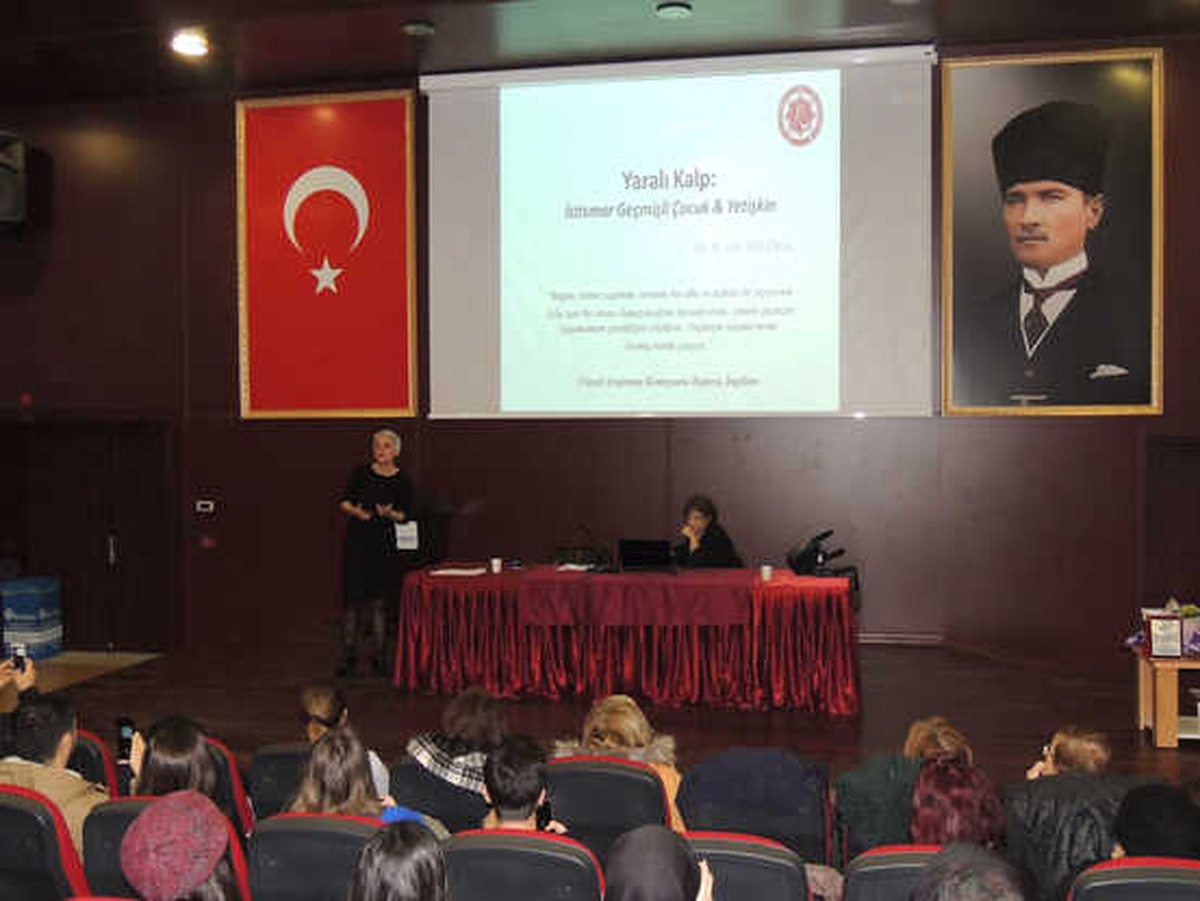 Çocuk Cinsel İstismarı Panelde Tartışıldı!