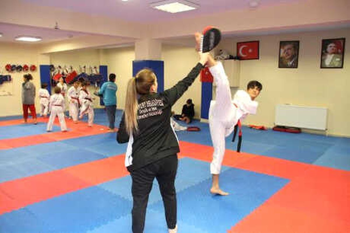 Engelli Tekvandocu Olimpiyat Şampiyonluğu Hedefliyor