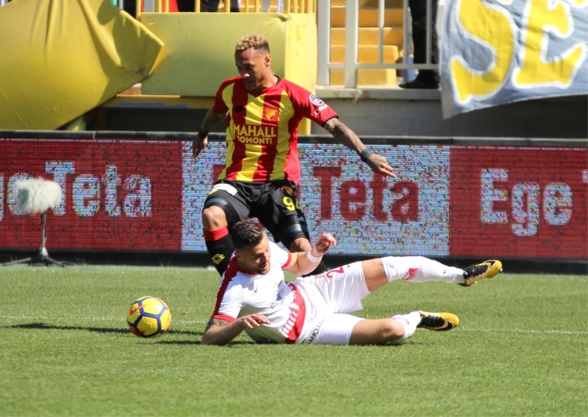 Göztepe\'de Gouffran Tepkisi