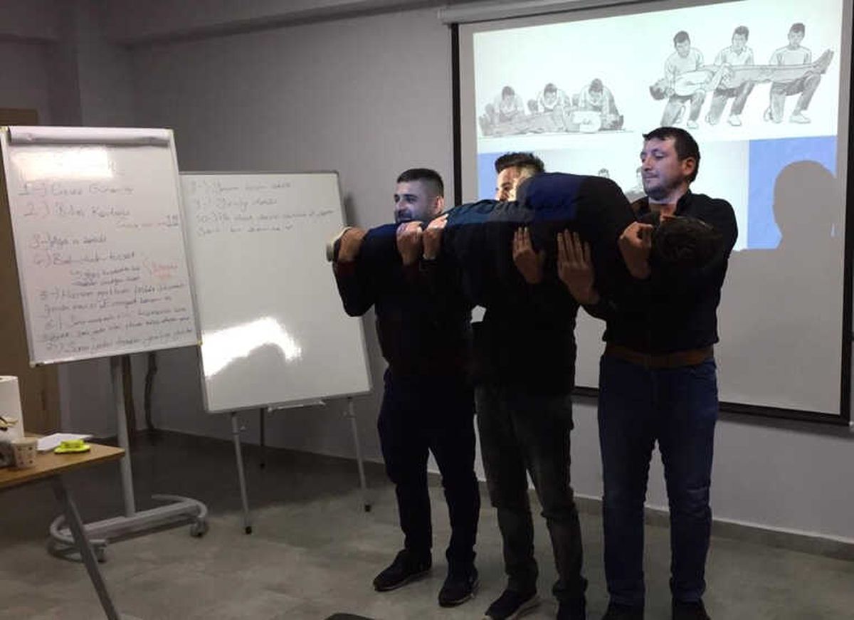 Hayat Kurtaran İlkyardım Eğitimleri