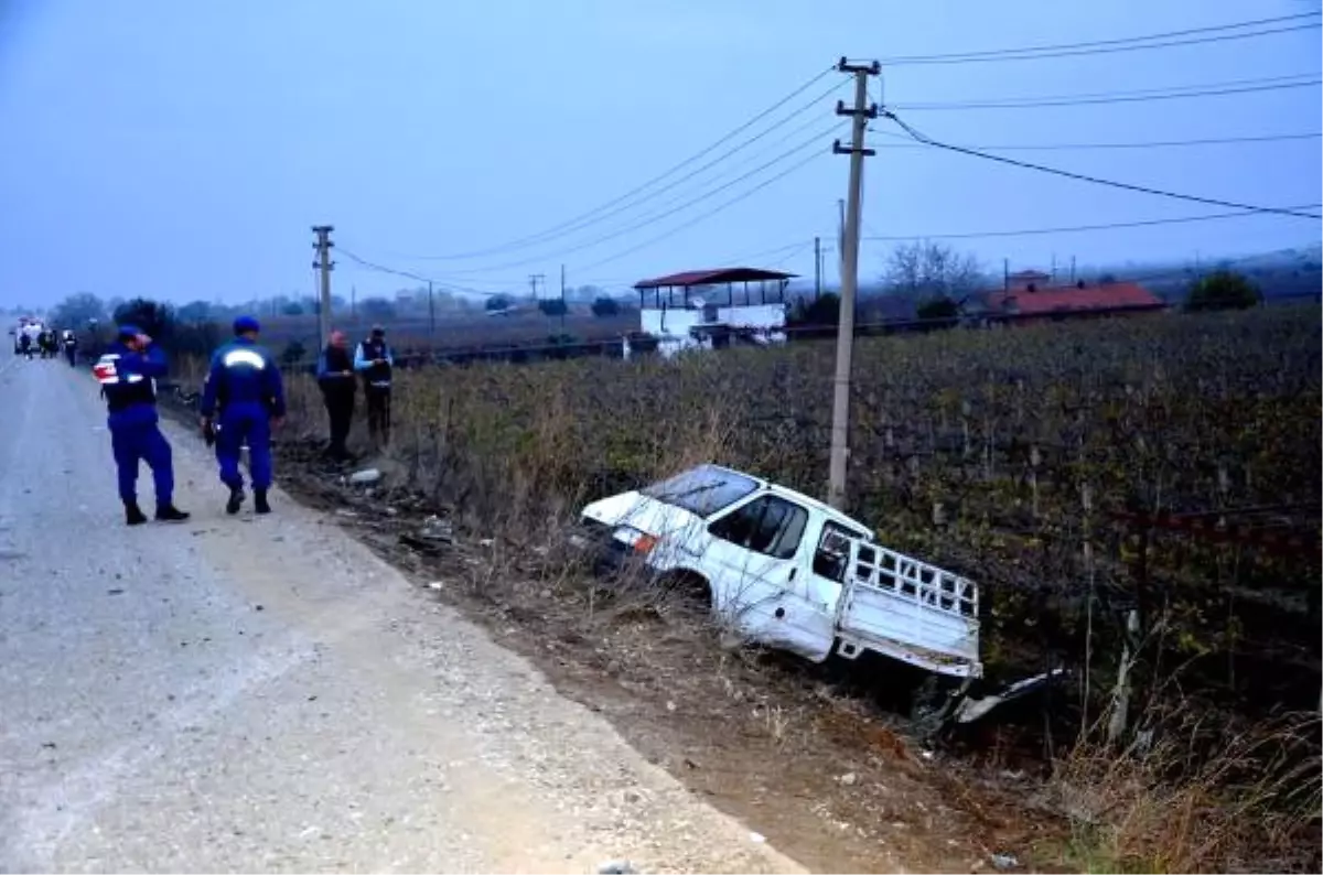 Manisa\'da Trafik Kazası: 1 Ölü, 1 Yaralı