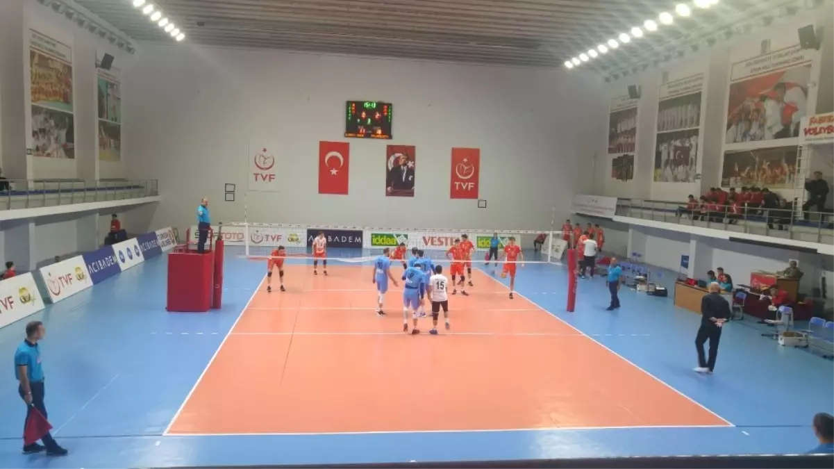 Palandöken Belediyespor Liderliği Sevdi