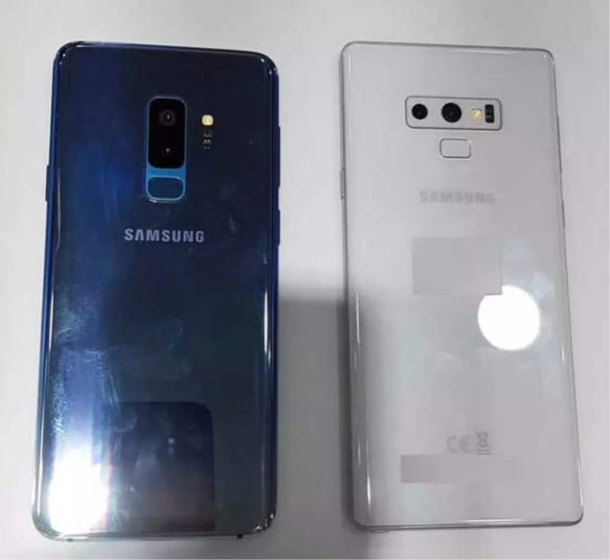 Samsung Galaxy S9 ve Note 9\'un Yeni Renk Seçenekleri İnternete Düştü