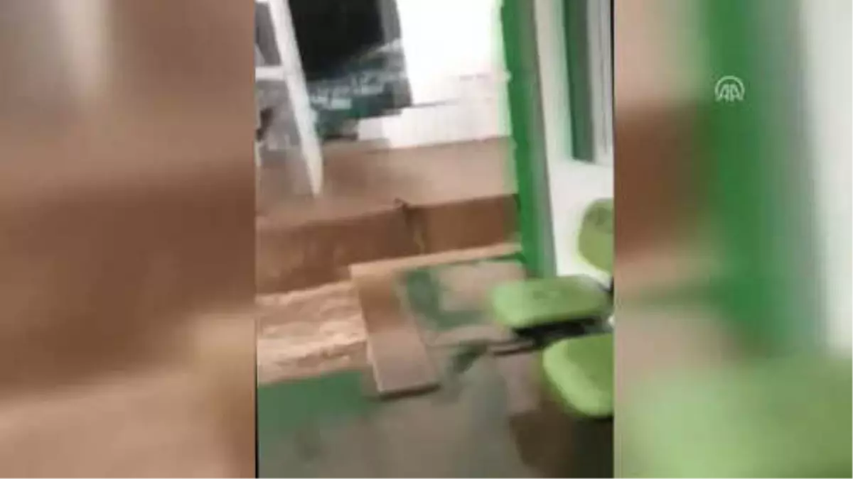 Selden Etkilenen Bodrum İlçe Stadı Devreyi Kapattı