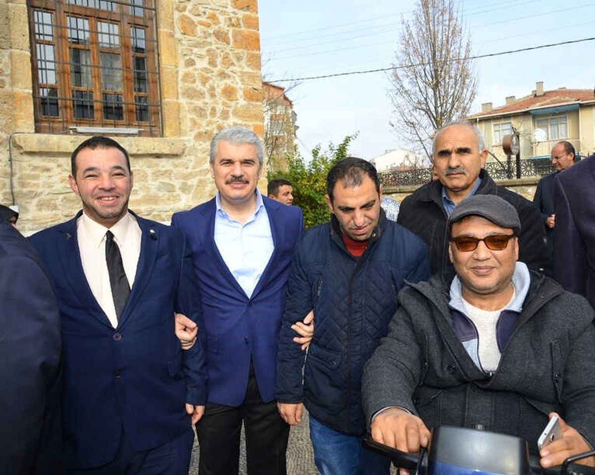 Vali Akın Engellilerle Bir Araya Geldi
