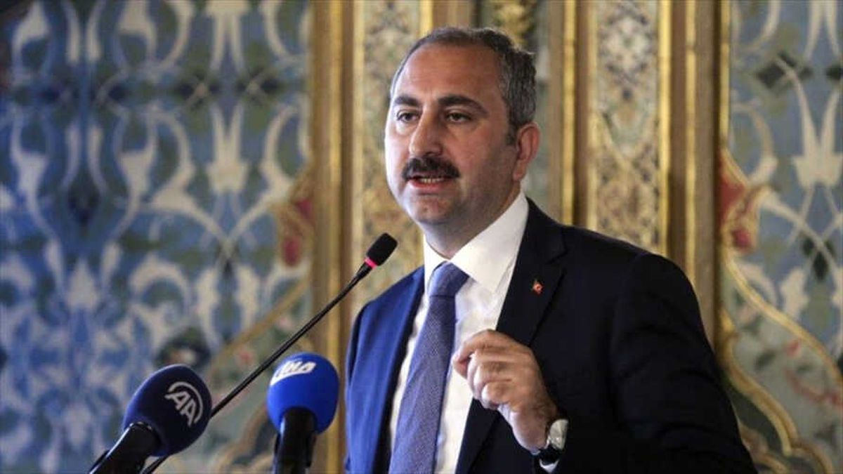 Adalet Bakanı Abdulhamit Gül: İngiltere\'nin Akın İpek Kararı Kabul Edilemez Bir Karardır
