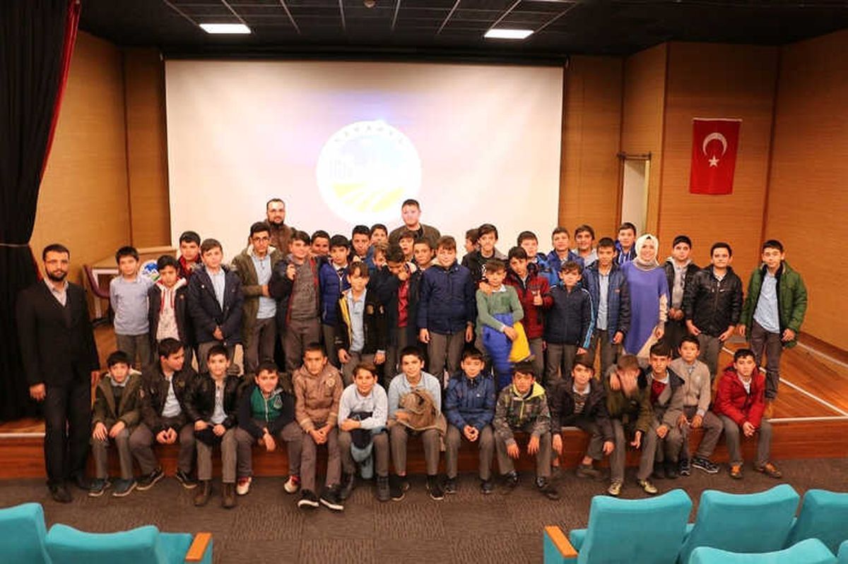 Aile ve Çocuk Seminerleri Devam Ediyor