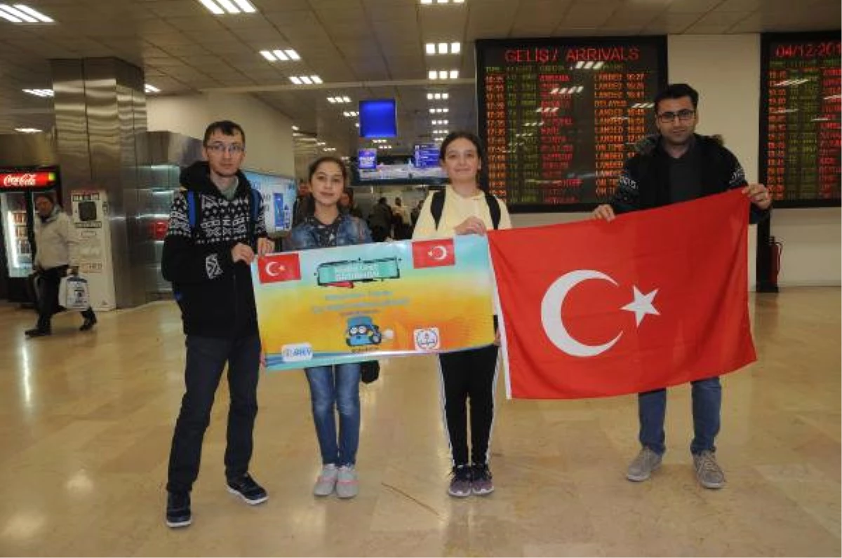 Ardahanlı Öğrenciler Çin\'de Türkiye İçin Yarışacak