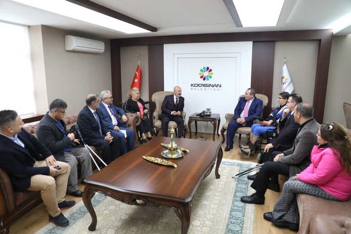 Başkan Çolakbayrakdar, "Her Zaman Engellilerin Yanındayız"