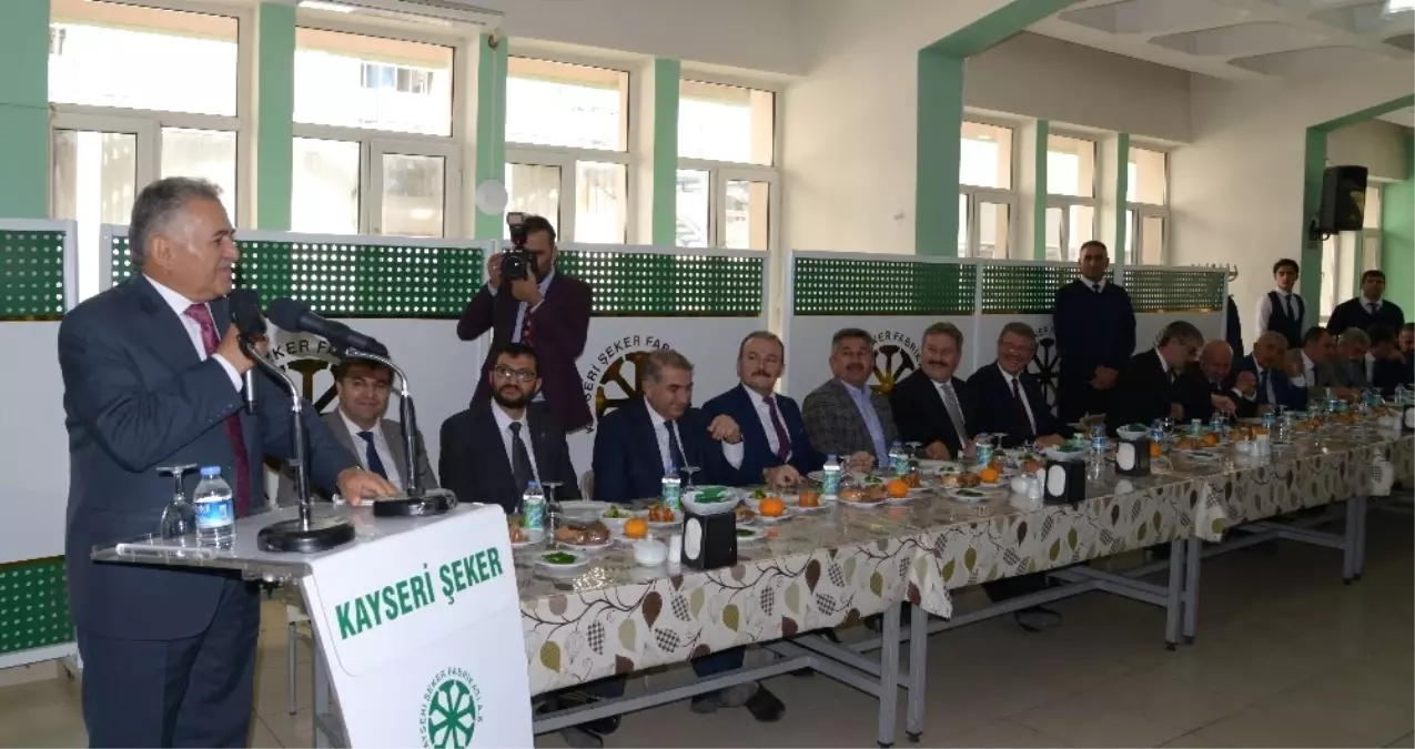 Büyükkılıç Kayseri Şeker Çalışanları ile Öğle Yemeğinde Buluştu