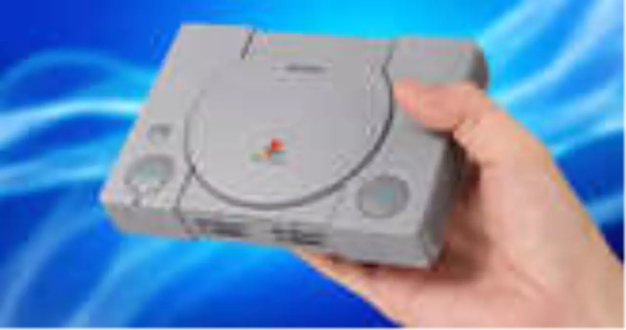 Efsane Model PlayStation Classic 24 Yıl Sonra Türkiye\'ye Geri Döndü! İşte Fiyatı