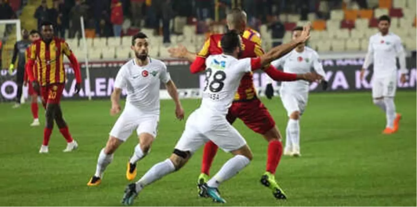 Evkur Yeni Malatyaspor - Akhisarspor: 1-1