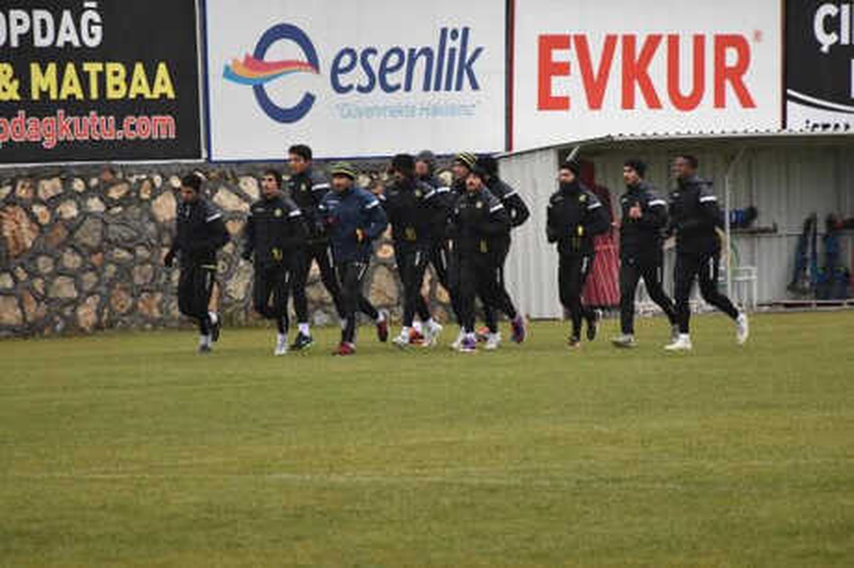 Evkur Yeni Malatyaspor\'da Çalışmalar Başladı