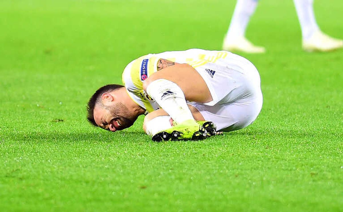 Fenerbahçe\'ye Valbuena\'dan Kötü Haber