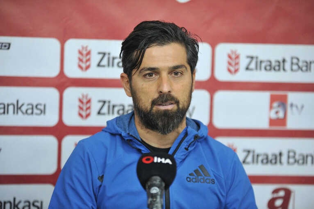 Hatayspor Teknik Direktörü Palut: "Kupanın İkinci Maçında Bu Sonucu Telafi Edeceğiz"