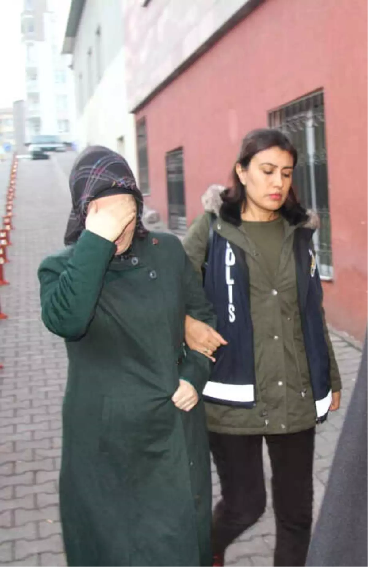 Kayseri Merkezli İki Ayrı Fetö Operasyonu: 51 Şüpheli Gözaltında