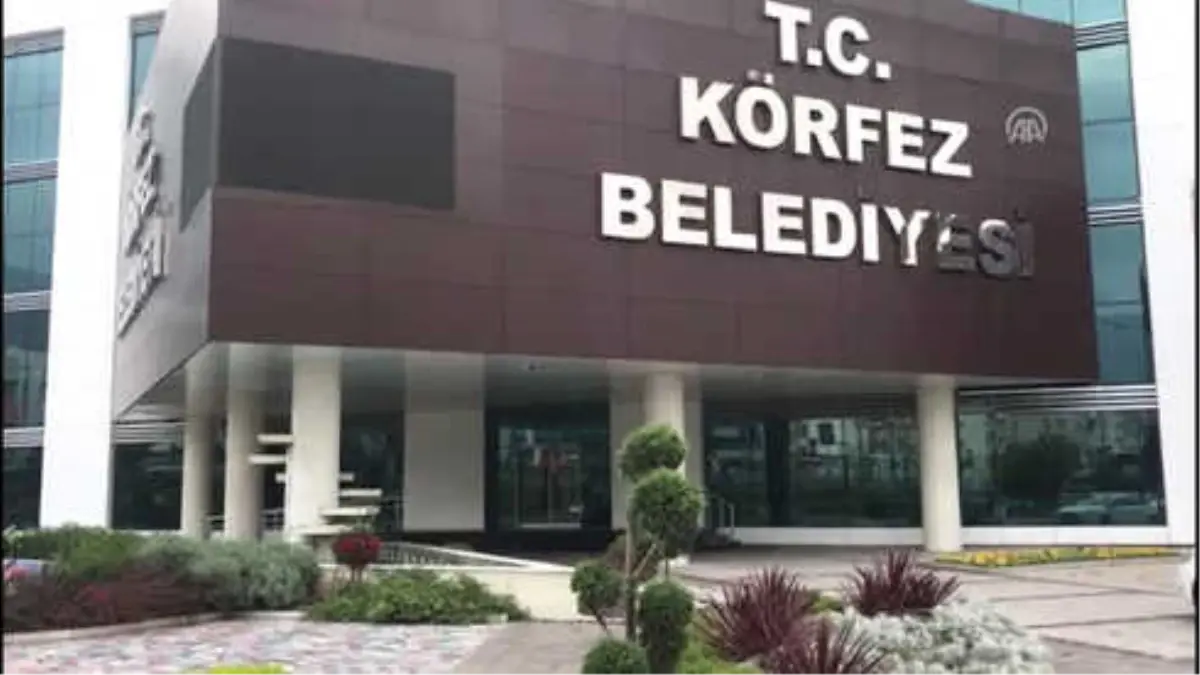 Körfez Belediyesi\'nde Silahlı Saldırı