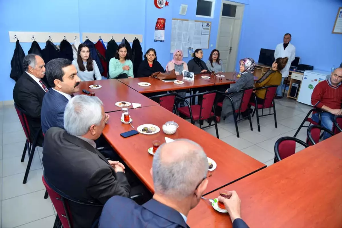 Öğretmen ve İdarecilerin Önerileri Bizlere Yol Gösteriyor"