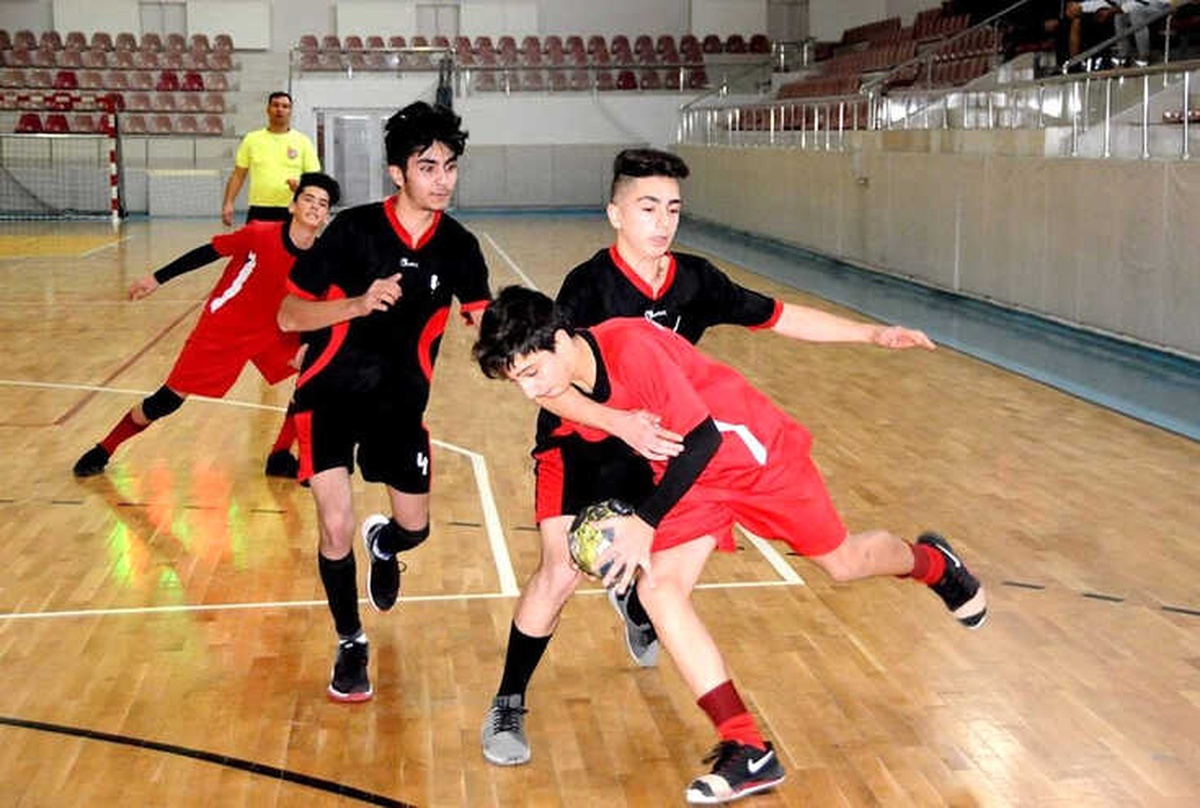Okullar Arası Gençler Hentbol İl Birinciliği Başladı