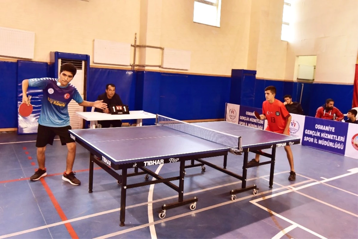 Osmaniye\'de Masa Tenisi Turnuvası Sona Erdi