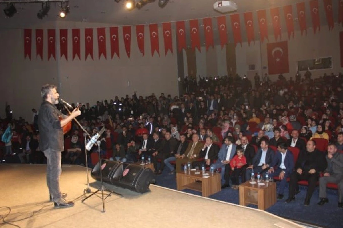 Palandöken Ülkü Ocakları Tarafından "Ülküm, İlkem, Türk\'üm Ben" Konseri