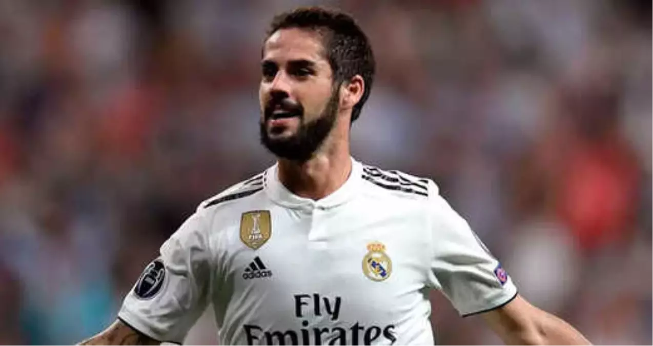 Real Madridli Isco, Üstünü Çıkarıp Taraftarlara Sordu: Ben Şişman mıyım