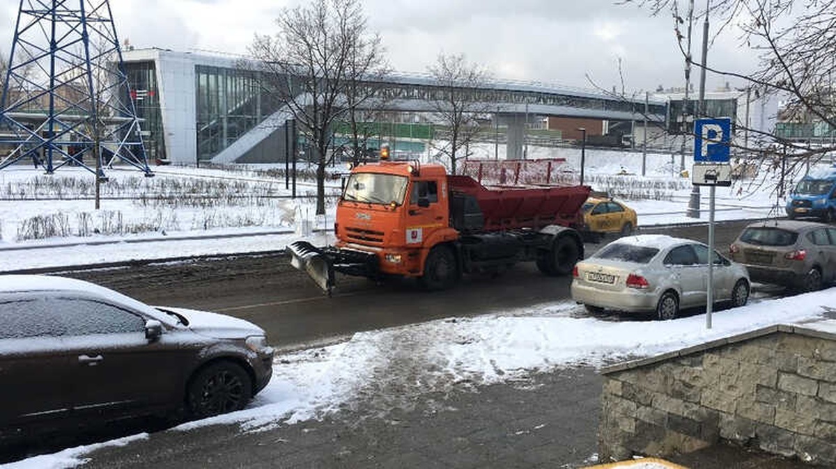 Rusya\'da Kış Hayatı Durma Noktasına Getirdi