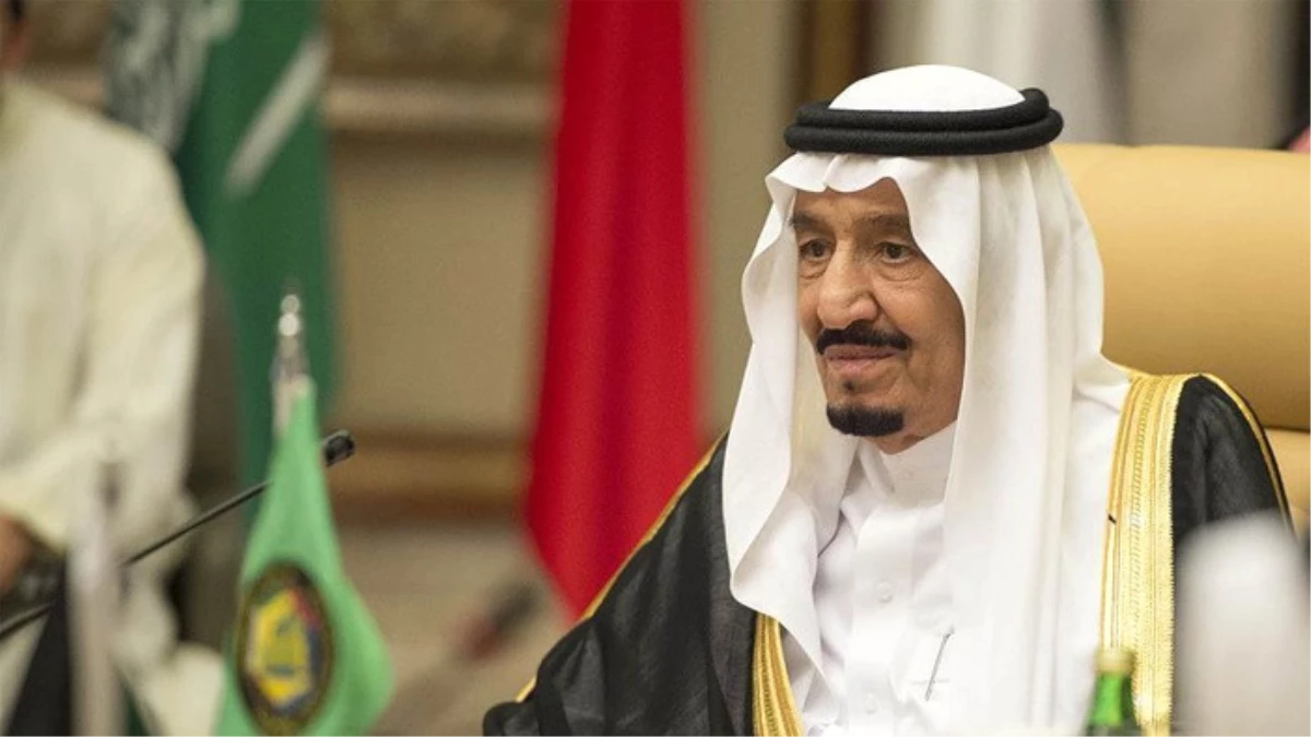 Suudi Arabistan Kralı\'ndan Katar Emiri\'ne KİK Zirvesi daveti