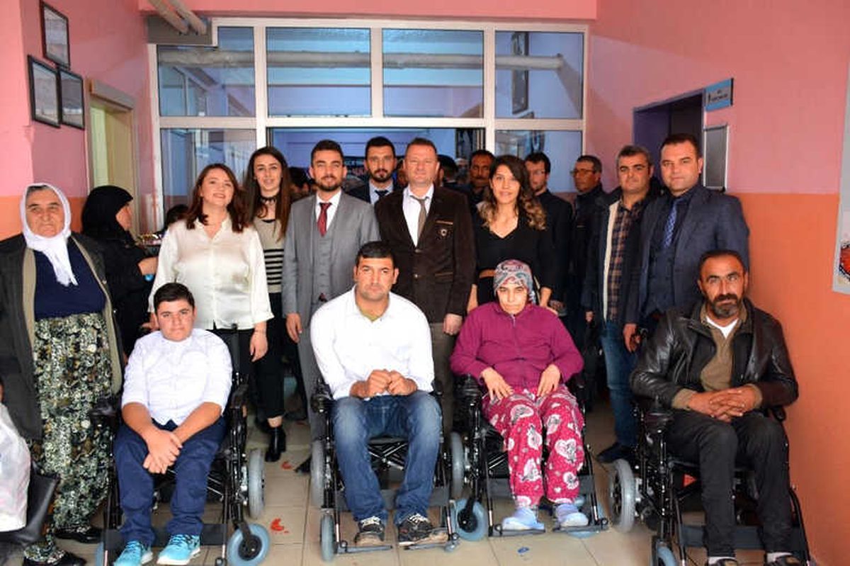 Tanap Desteği Sayesinde Akülü Arabalarına Kavuştular
