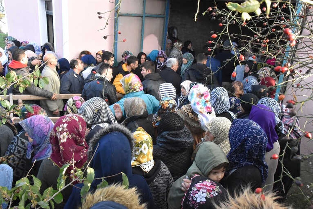 Üniversite Öğrencisi Dualarla Uğurlandı