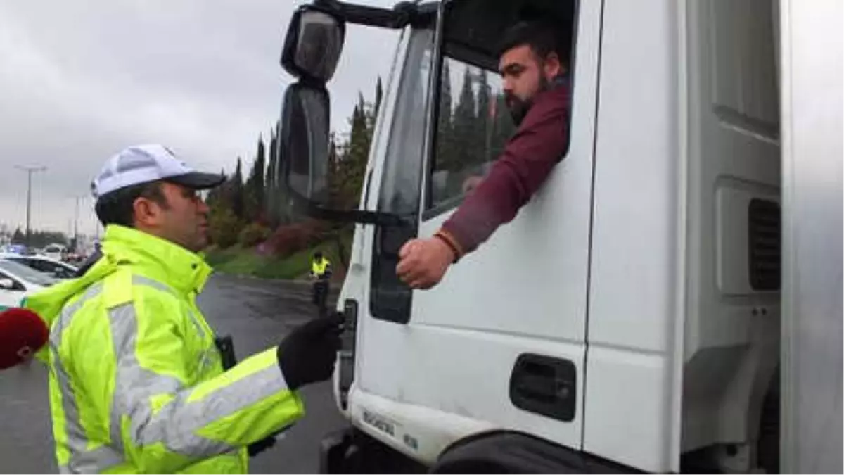 Araçlarına Kış Lastiği Takmayanlara Ceza Yağdı