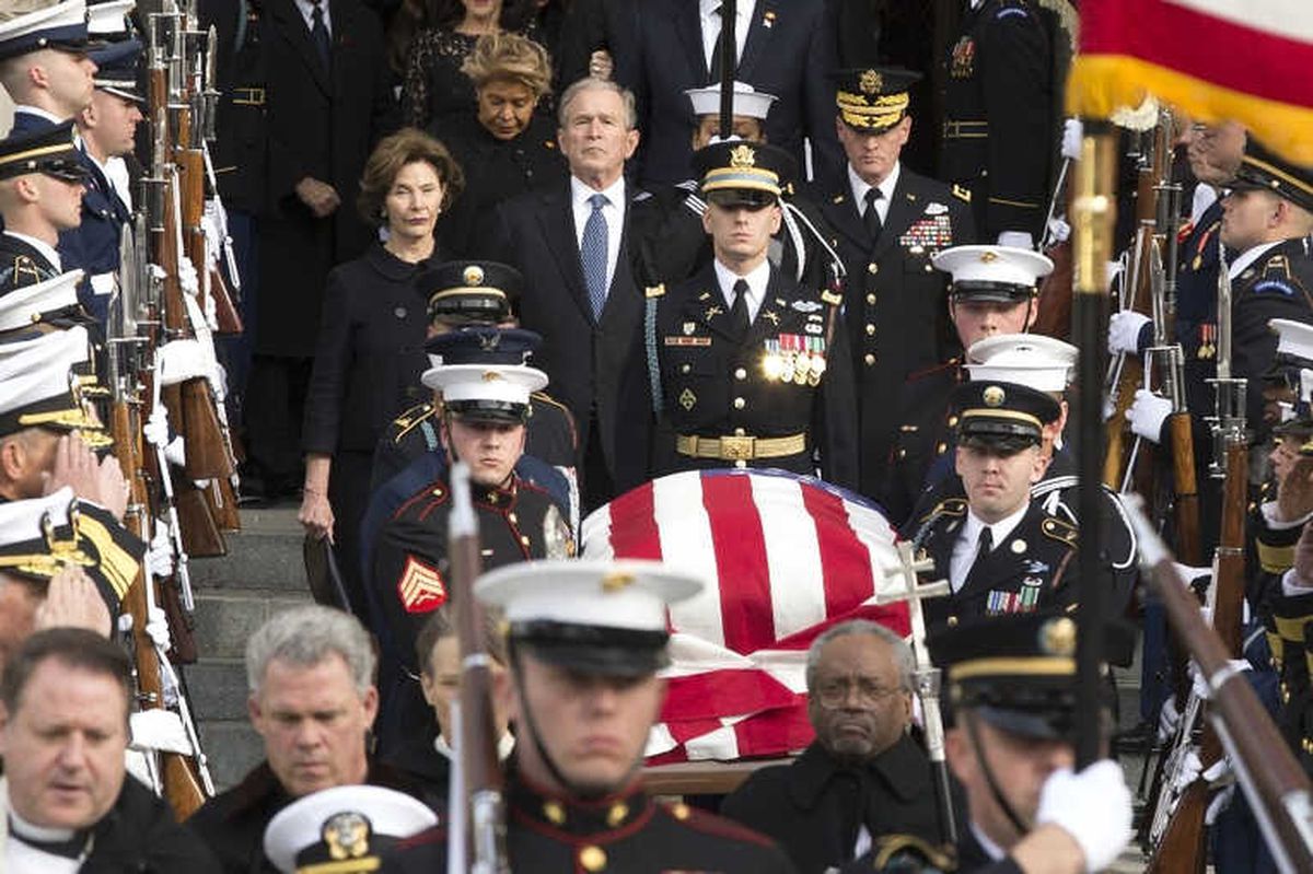 Baba Bush İçin Devlet Töreni Düzenlendi