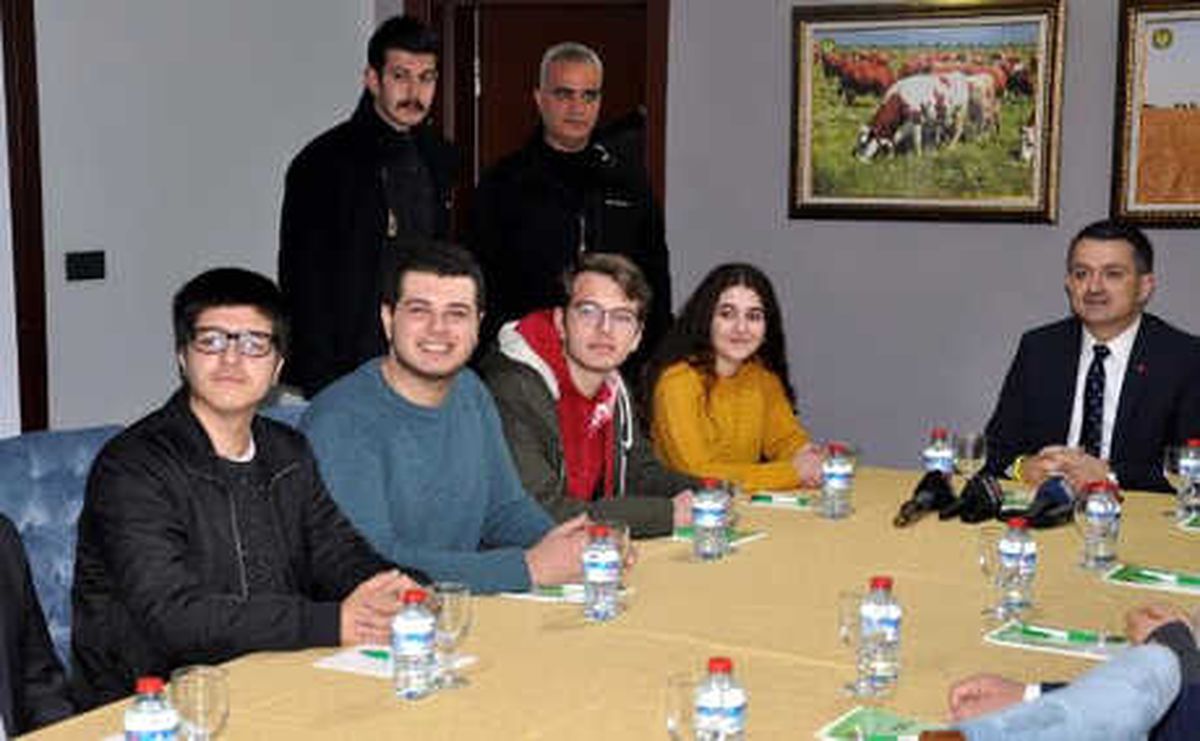 Cumhurbaşkanı Erdoğan ile Görüşen Öğrenciler O Anları Anlattı