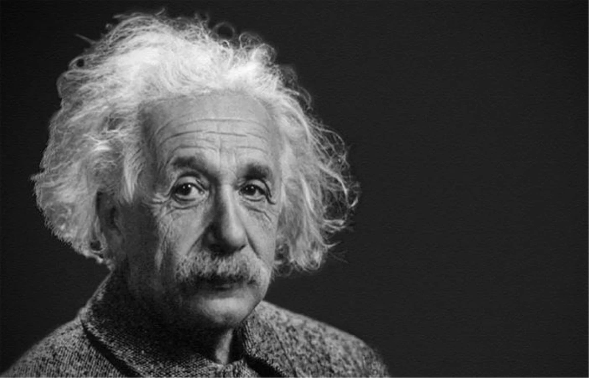 Einstein\'ın \'Tanrı mektubu\' 2,9 milyon dolara satıldı