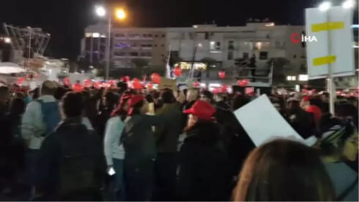 İsrail\'de Yaklaşık 20 Bin Kişi, Kadına Şiddeti Protesto Etti