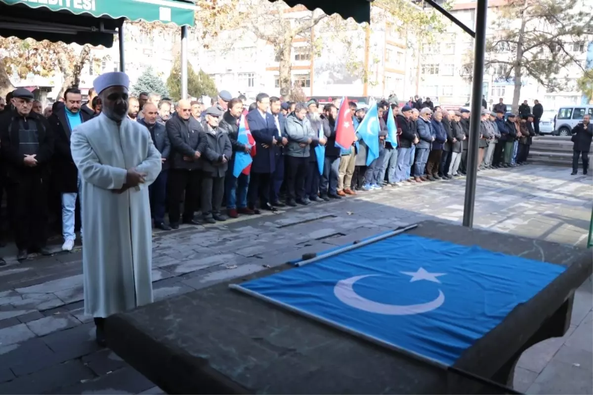 Kerem Abdulveli İçin Gıyabi Cenaze Namazı Kılındı