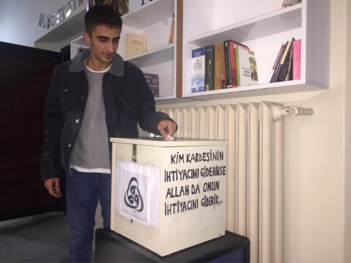Osmanlı\'nın Unutulan İnceliği "Sadaka Taşı" Bu Okulda Yaşatılıyor