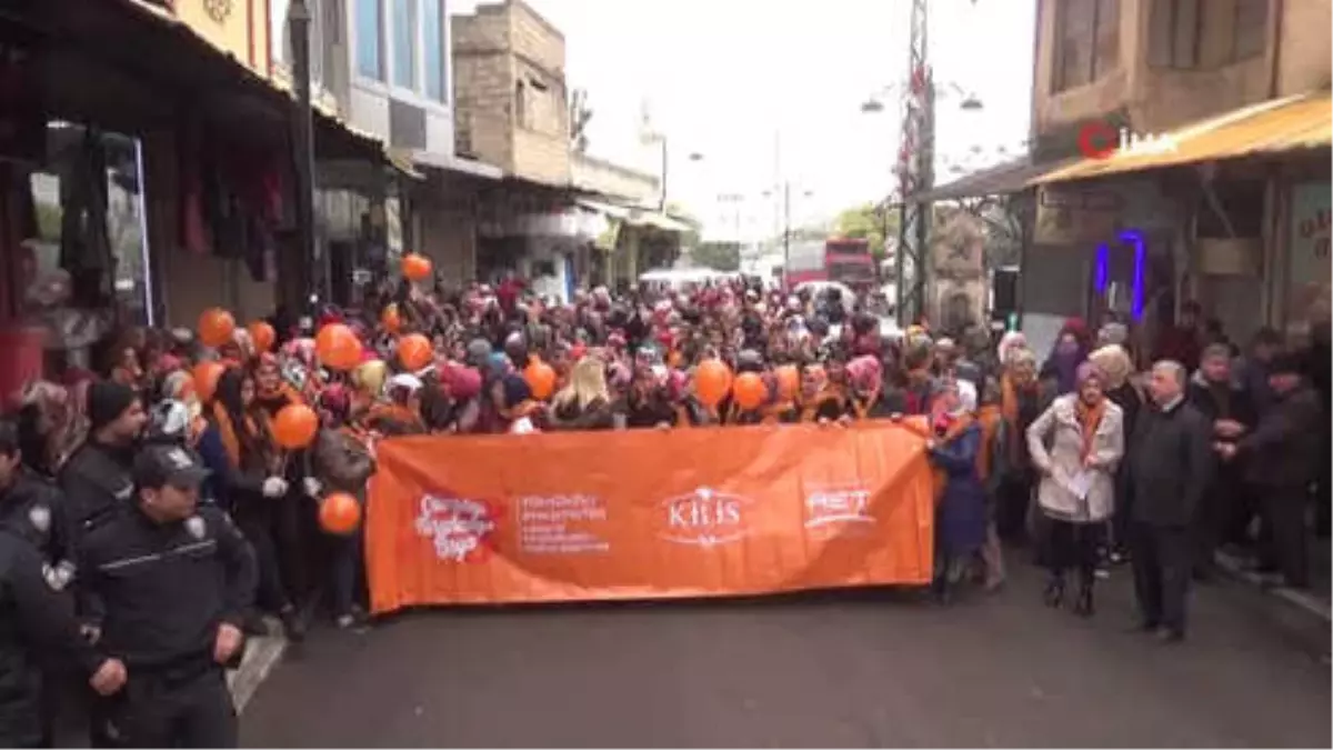 Sağlık Çalışanlarından "Yaşama Yol Ver" Yürüyüşü