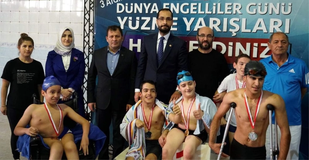 Siirtli Bedensel ve İşitme Engelli Sporculardan Madalya