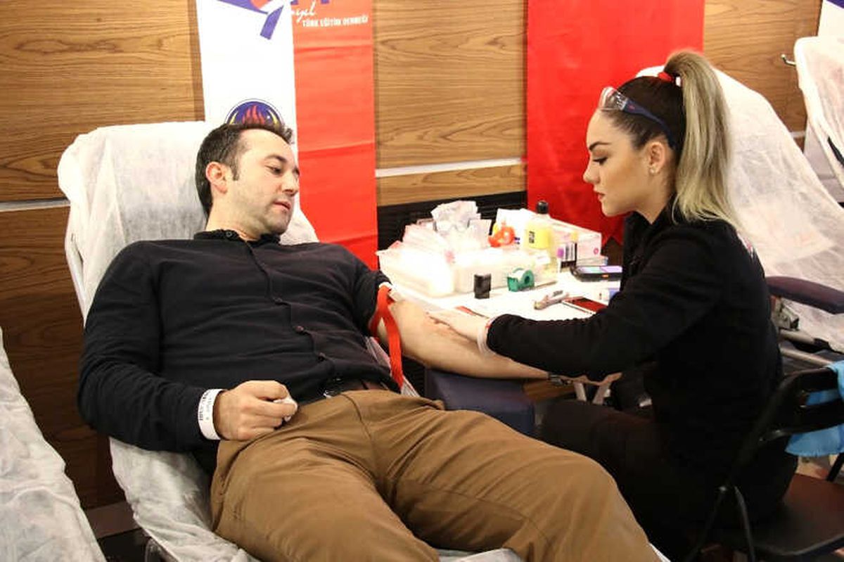 Ted ve Kızılay\'dan "Eğitime Can Verenler Şimdi de Kan Veriyor" Kampanyası