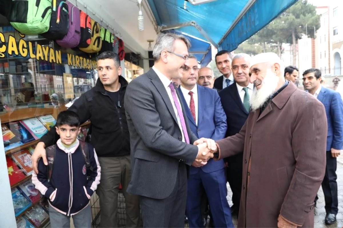 Vali Ekinci;"İnsanımızın Hayatını Kolaylaştıracak Projeler İstiyoruz"