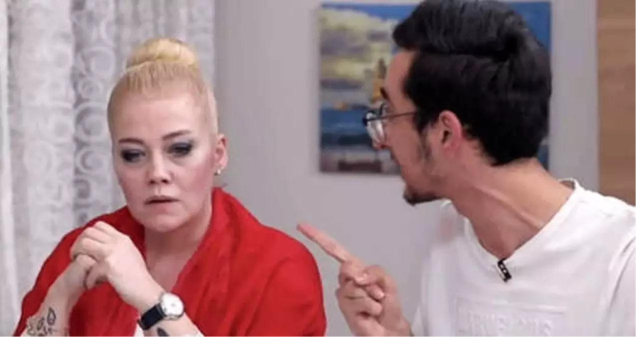 Yemekteyiz Yarışmacısı Öfkeden Deliye Döndü! Masayı Yumruklayıp Tepsi Fırlattı