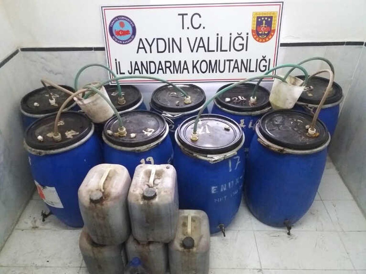 Aydın\'da 1174 Litre Kaçak İçki Ele Geçirildi