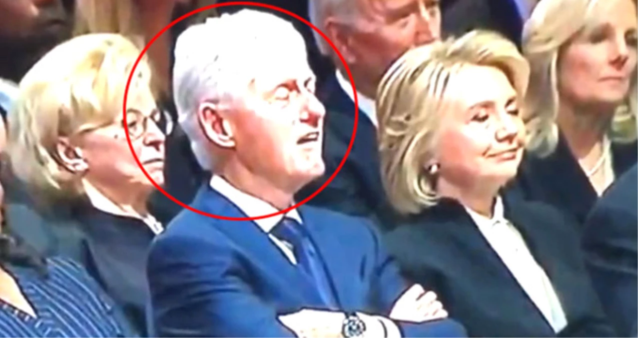 Baba Bush\'un Cenaze Töreninde Uyuyan Bill Clinton ve Joe Biden, Dünyanın Gündemine Düştü