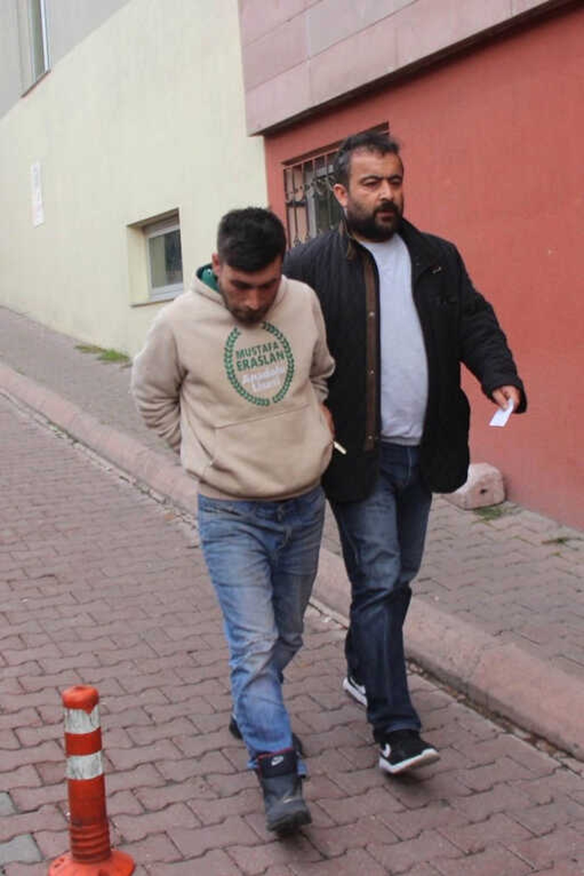 Bağ Evlerinden Hırsızlık Yapığı Belirlenen Zanlı Yakalandı