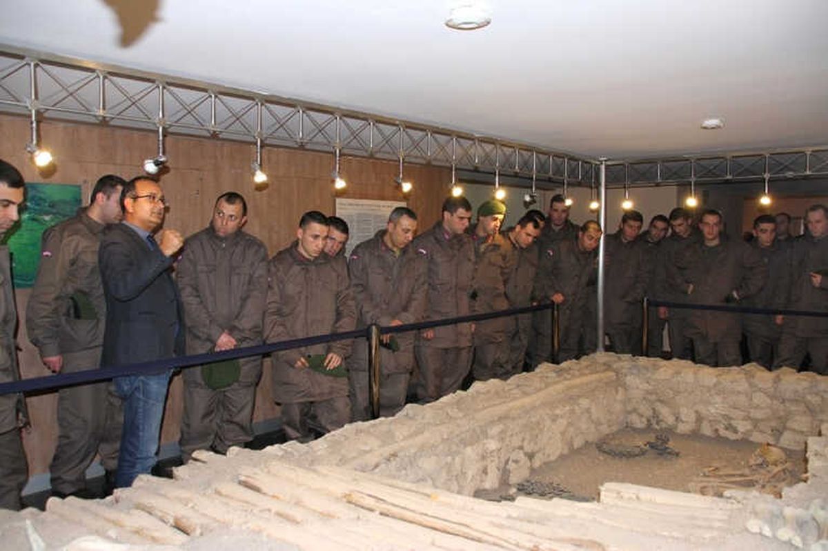 Bedelli Askerler Müzeyi Gezdi