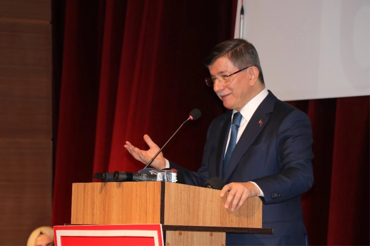 Davutoğlu: "15 Temmuz Millet Olarak En Ağır İmtihan Ama Yüzyıllarca Sürecek Gurur Gecesini Yaşadık"