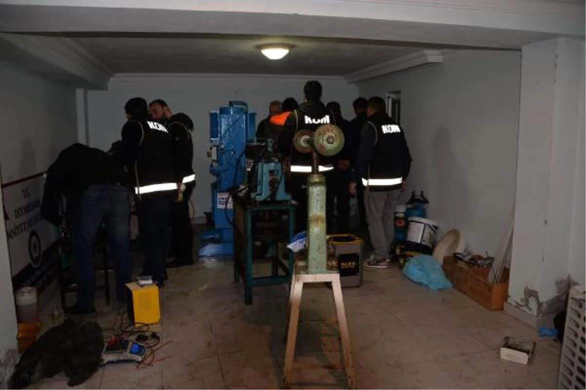 Diyarbakır\'da Sahte Altın İmalathanelerine Operasyon: 6 Gözaltı