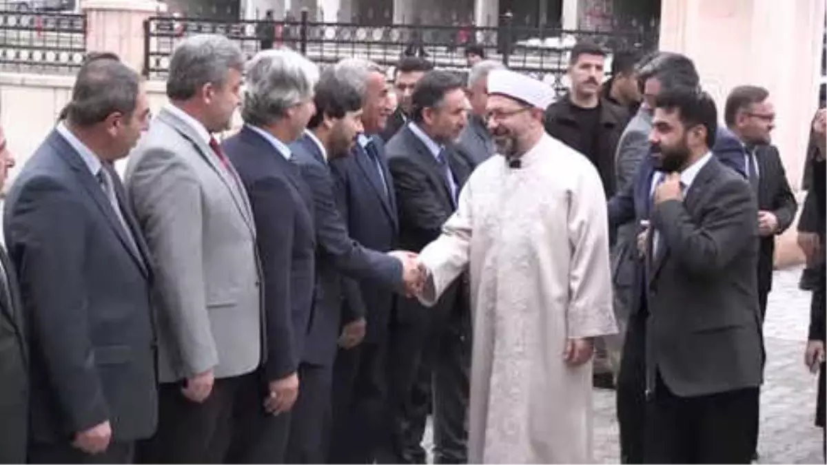 Erbaş: "Doğru Dini Bilgiyi İnsanlarımıza Ulaştırmamız Gerekiyor"